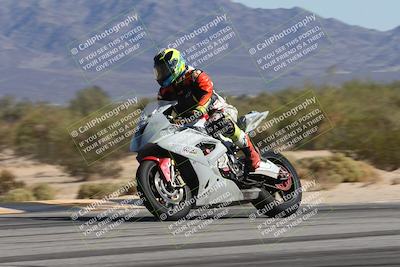 media/Oct-30-2025-Racers Edge (Thu) [[dabbdaf680]]/3-B Group/Session 4 (Turn 9 Side)/